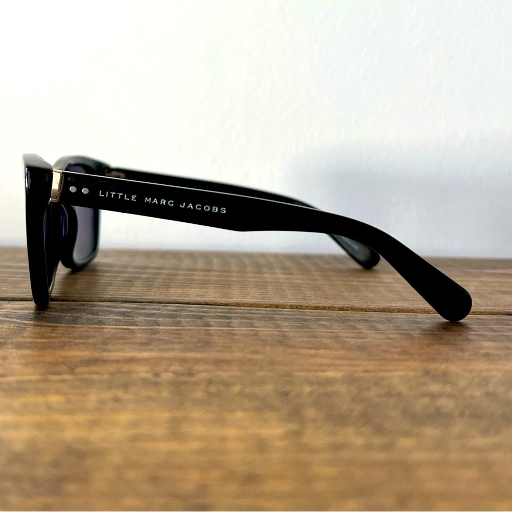 Little Marc Jacobs Sunglasses Black with Gold Writing